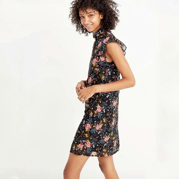 Madewell x No.6 | Silk Floral Ruffle‎ Dress size 8 - Picture 2 of 14